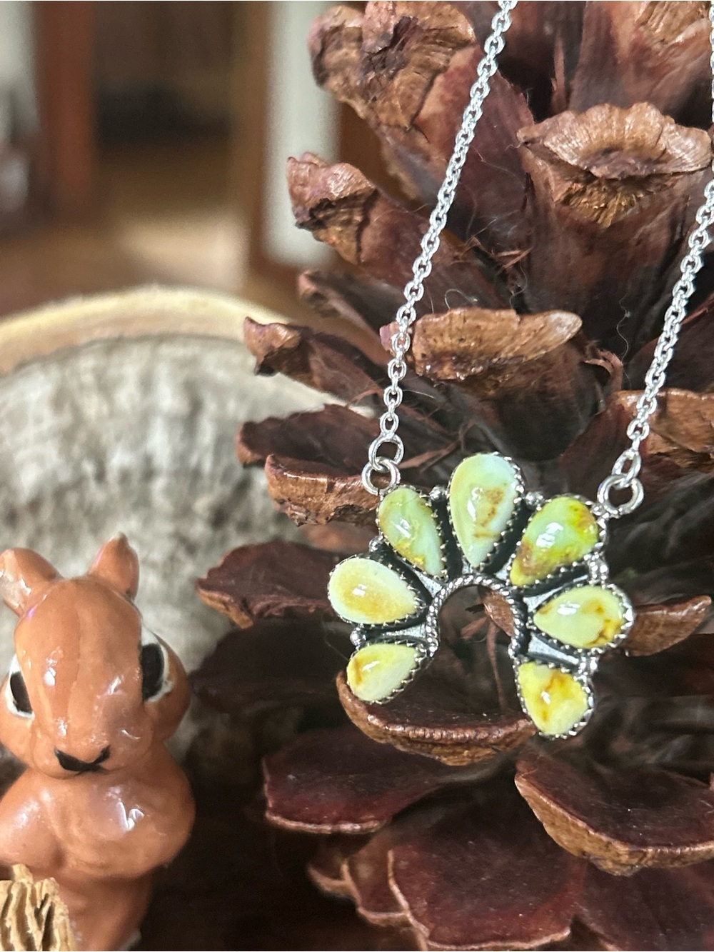 925 Sterling pretty Palomino turquoise Naja necklace